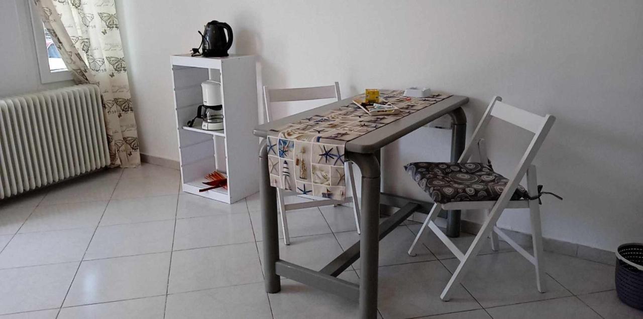 Andros Lighthouse Apartments Mesaria  Eksteriør billede