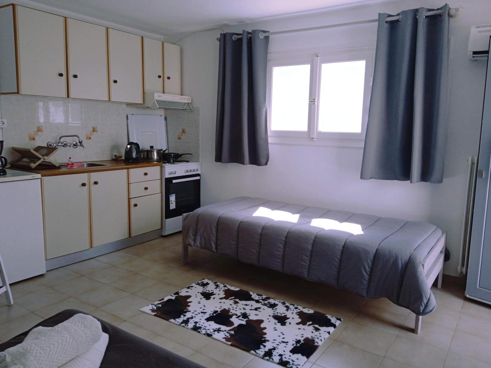 Andros Lighthouse Apartments Mesaria  Eksteriør billede